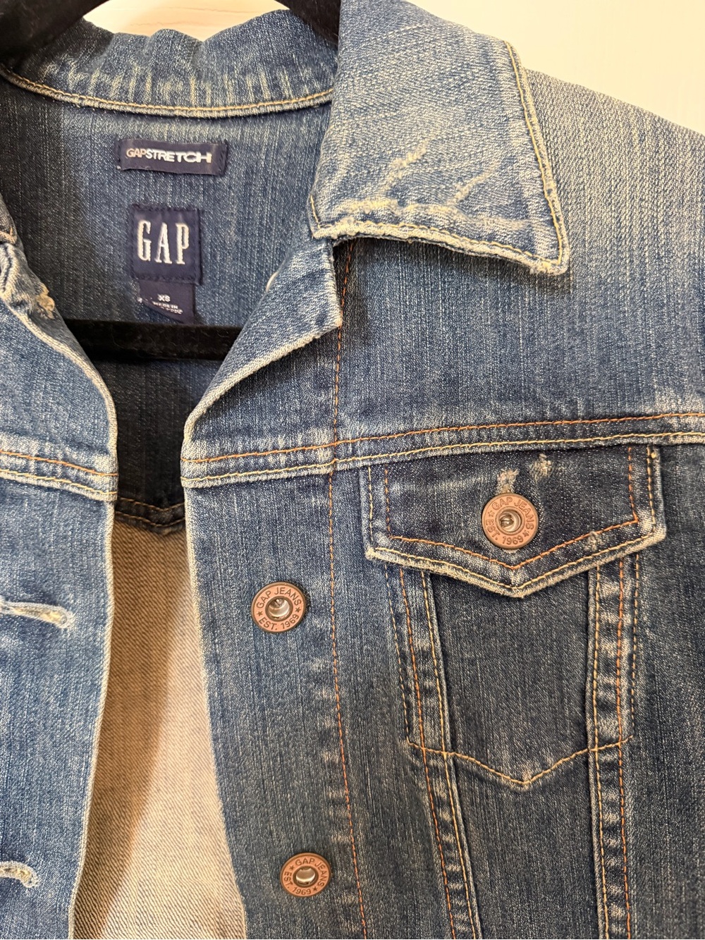 Vintage 90’s GAP Medium Blue Washed Denim Jacket